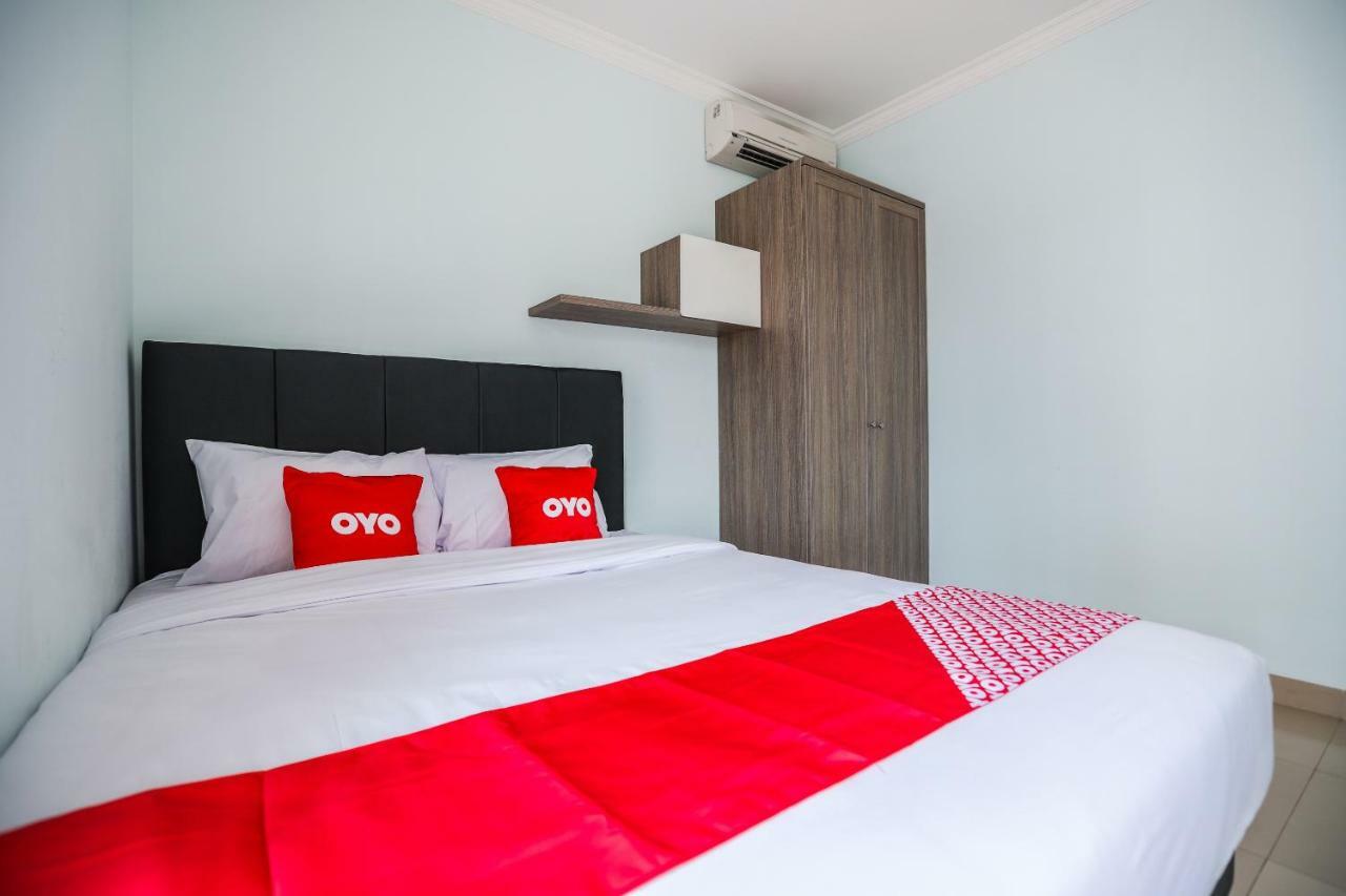 Oyo 1551 Studento Guest House Тангеранг Екстериор снимка